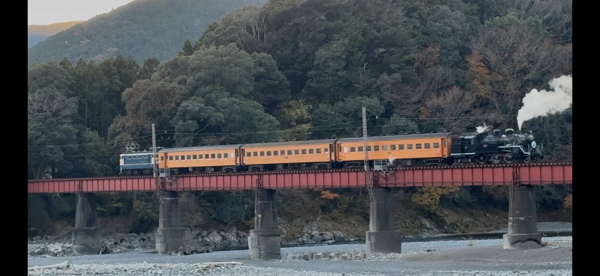 大井川での仕事の際に